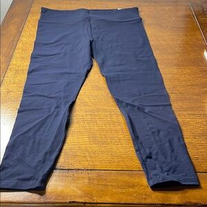 NWT Lou & Gray Navy Leggings